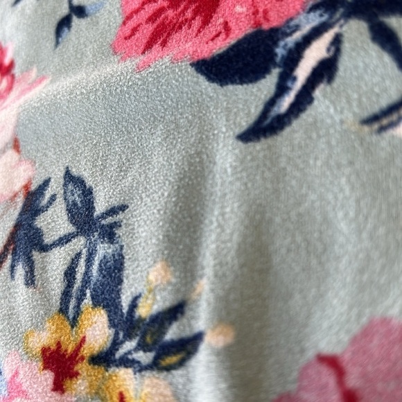 Henry + Claire dare devil floral sleeveless handmade long romper - Picture 6 of 6